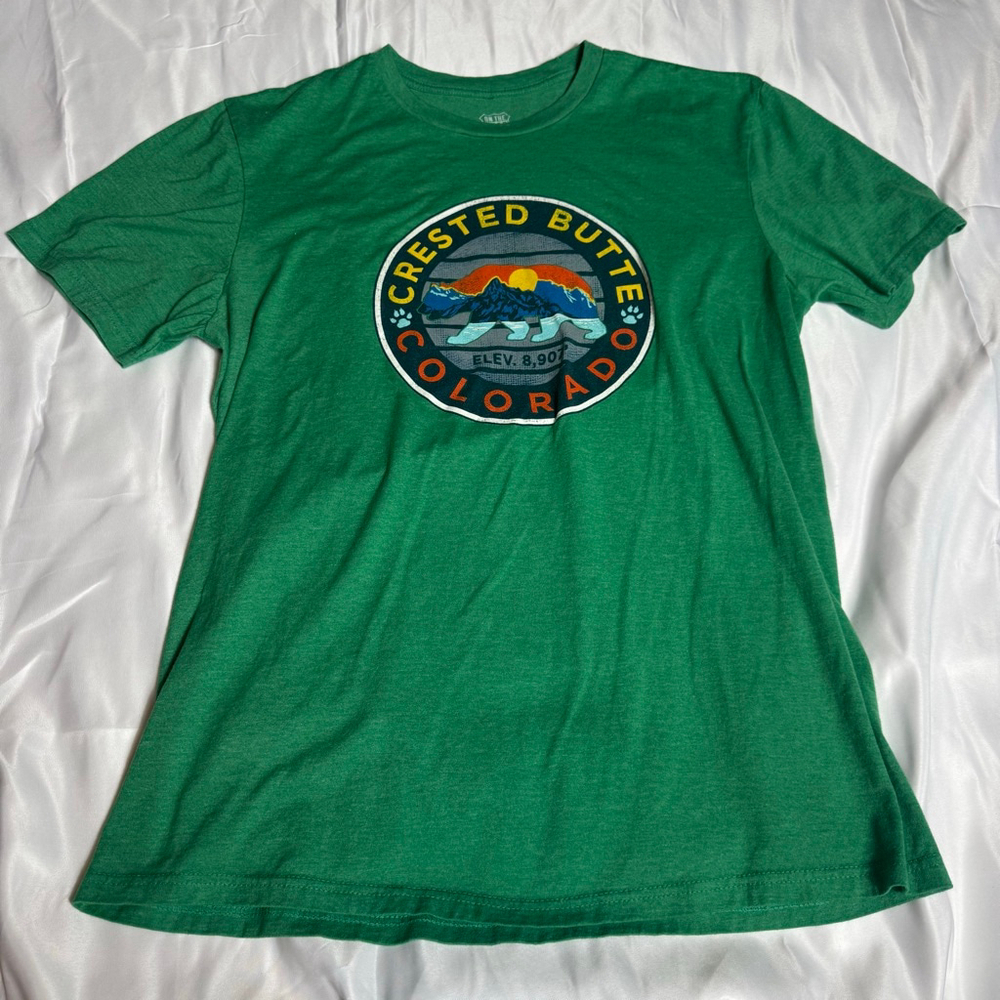 Men's ON THE ROAD APPAREL CO Green Crested Butte Short Sleeve Tee L